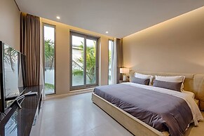 Luxury Beachfront Villa W Private Pool Beach Num1