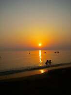 Beachfront 4-bed Luxury Suite - Agios Gordios Corfu Greece