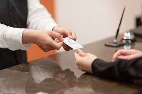 Hotel Sanrriott osakahommachi