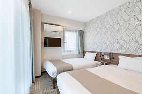 Hotel Sanrriott osakahommachi