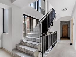 Sanders Old Port - Simple Studio w/ Balcony