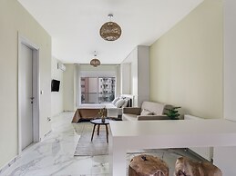 Sanders Old Port - Simple Studio w/ Balcony