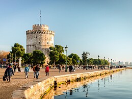 Sanders Old Port - Simple Studio w/ Balcony