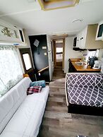 34ft Mobile Home Near Yale U