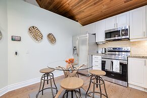 Waterfront Avenue Suites