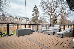 Waterfront Avenue Suites