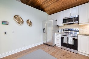 Waterfront Avenue Suites