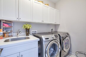 Waterfront Avenue Suites