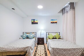 Waterfront Avenue Suites