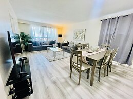 Waterfront Avenue Suites