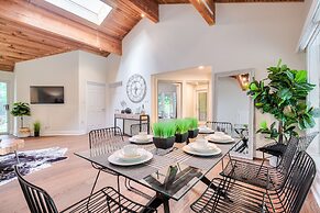 Waterfront Avenue Suites