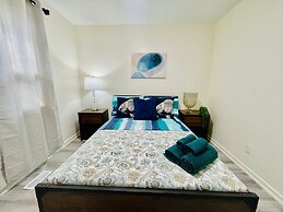 Waterfront Avenue Suites