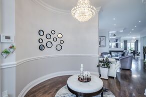 Waterfront Avenue Suites