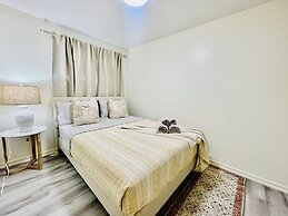 Waterfront Avenue Suites