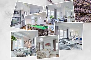 Waterfront Avenue Suites