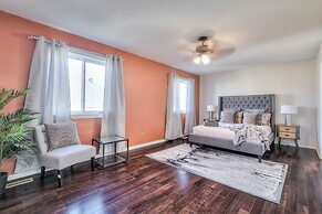 Waterfront Avenue Suites