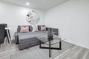 Waterfront Avenue Suites