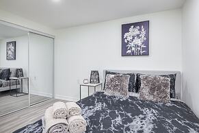 Waterfront Avenue Suites