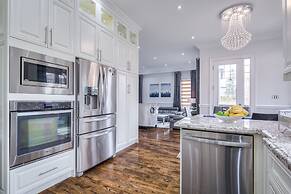 Waterfront Avenue Suites