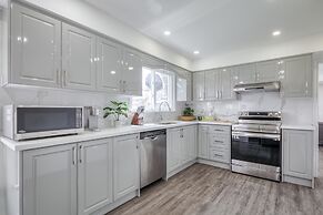 Waterfront Avenue Suites