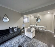 Waterfront Avenue Suites