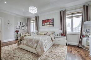 Waterfront Avenue Suites