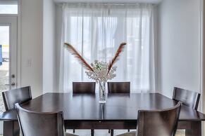 Waterfront Avenue Suites