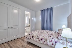 Waterfront Avenue Suites