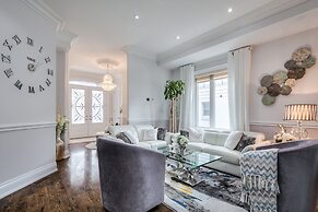 Waterfront Avenue Suites