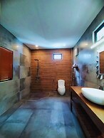 tana mysterious garden resort