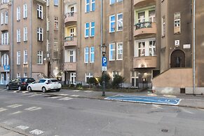 Gdyńskich Kosynierów 2/4a