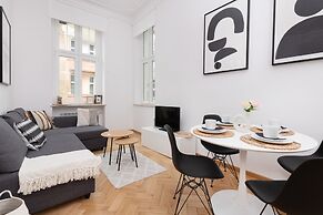 Gdyńskich Kosynierów 2/4a