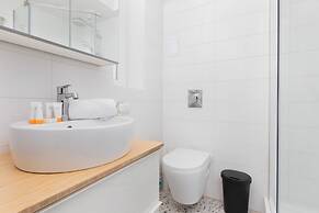 Gdyńskich Kosynierów 2/4a