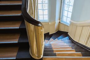 Gdyńskich Kosynierów 2/4a