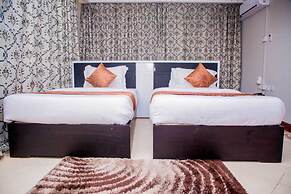 Alexander Hotel & Tours