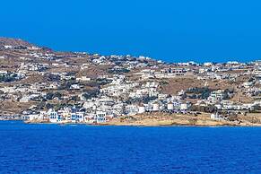 Villa Myko With Heated Pool in Ornos