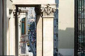 Marvelous Bright 4BR Ap in Taksim Square