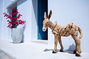 Myko Villa With Private Heated Pool