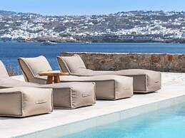 Myko Villa Private Heated Pool on Beach