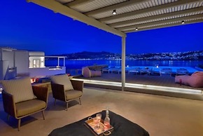 Myko Villa Private Heated Pool on Beach