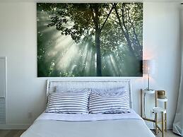 Waterfront York Suites