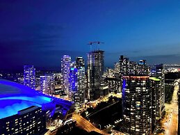 Waterfront York Suites