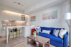 Waterfront York Suites