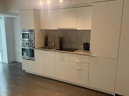 Waterfront York Suites