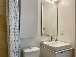 Waterfront York Suites