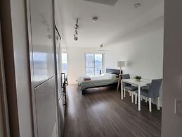 Waterfront York Suites