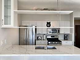 Waterfront York Suites