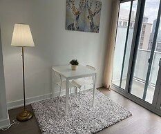 Waterfront York Suites