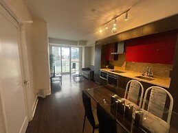 Waterfront York Suites