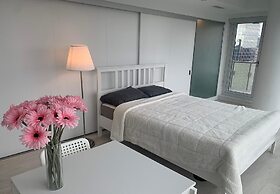 Waterfront York Suites